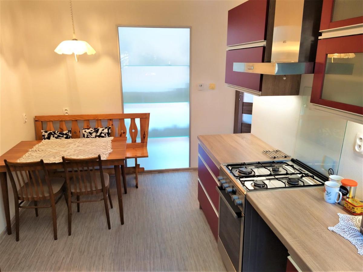 Apartman Banska Bystrica Fortnicka Екстер'єр фото